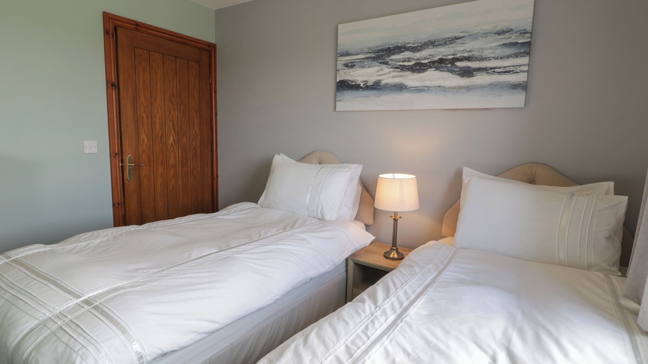 Photo of Others in Dinas Dinlle