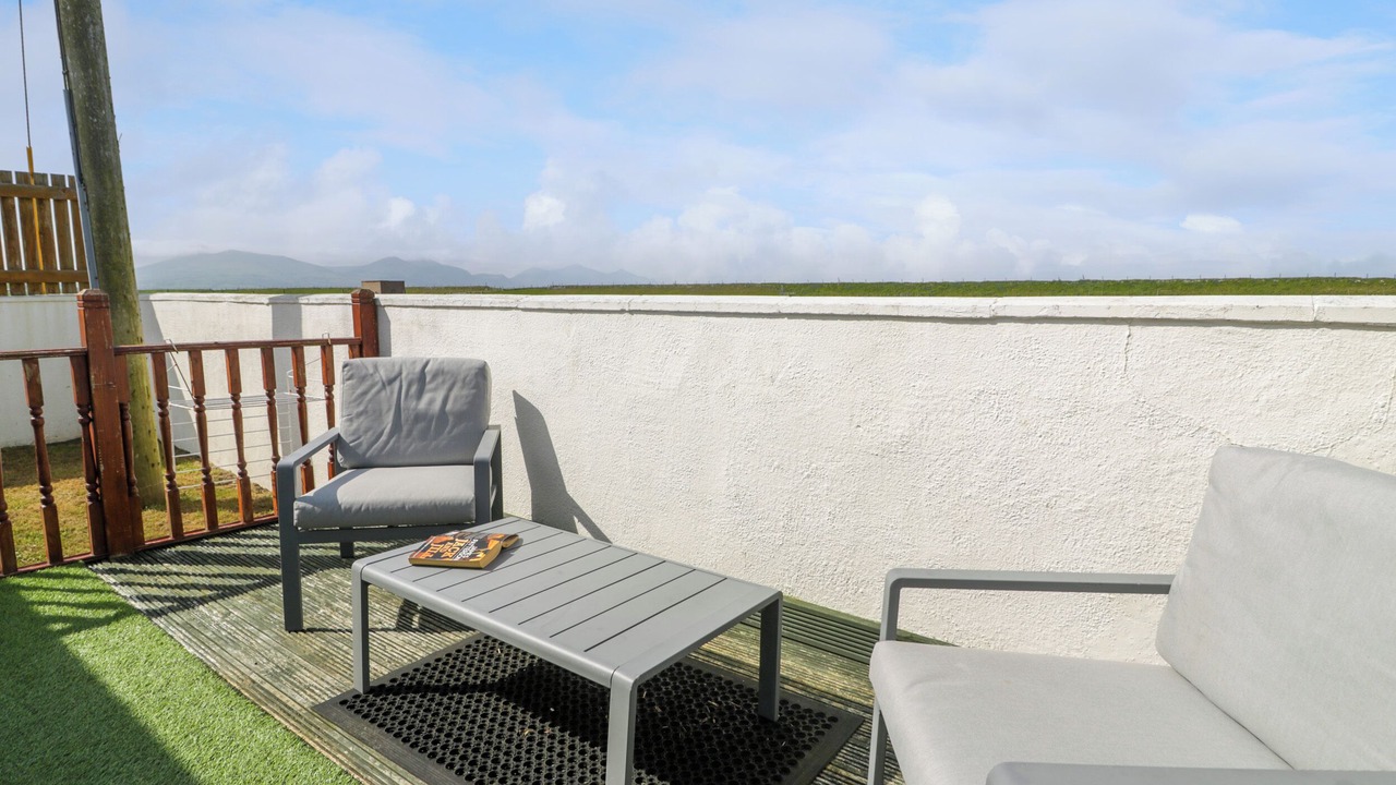 Photo of Others in Dinas Dinlle