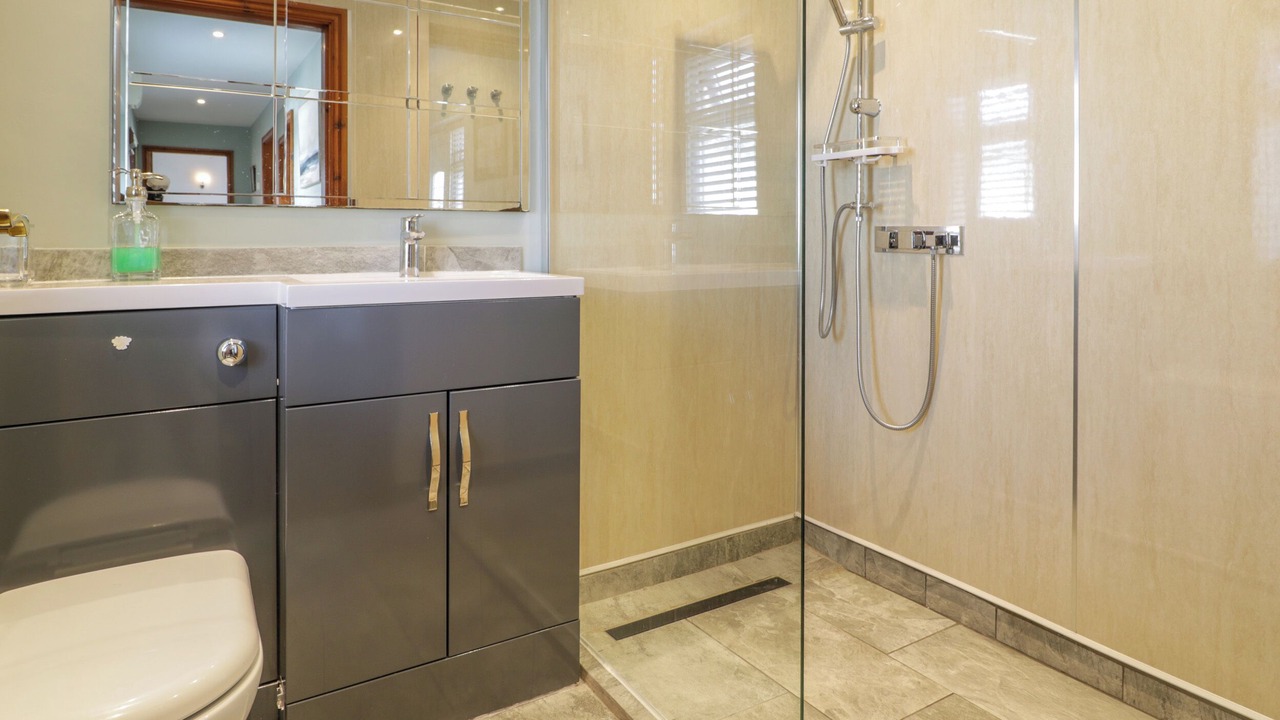 Photo of Bathroom in Dinas Dinlle