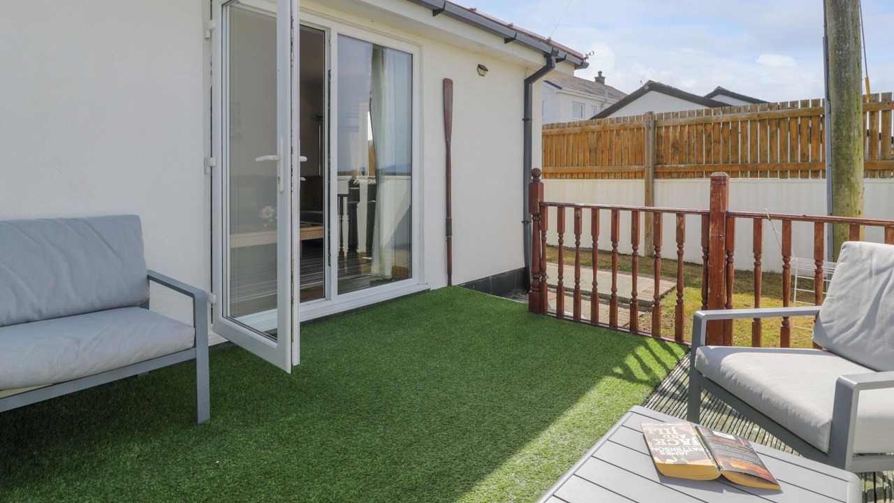 Photo of Others in Dinas Dinlle