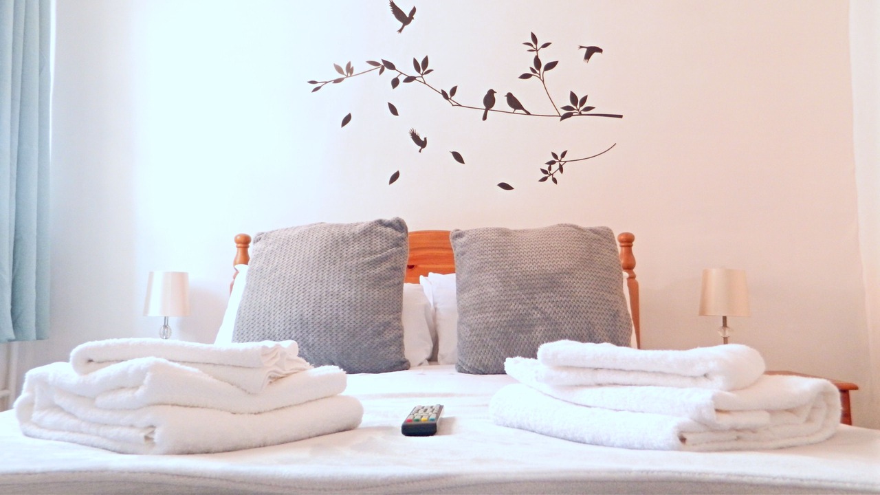 Photo of Bedroom in Warwick Town Centre