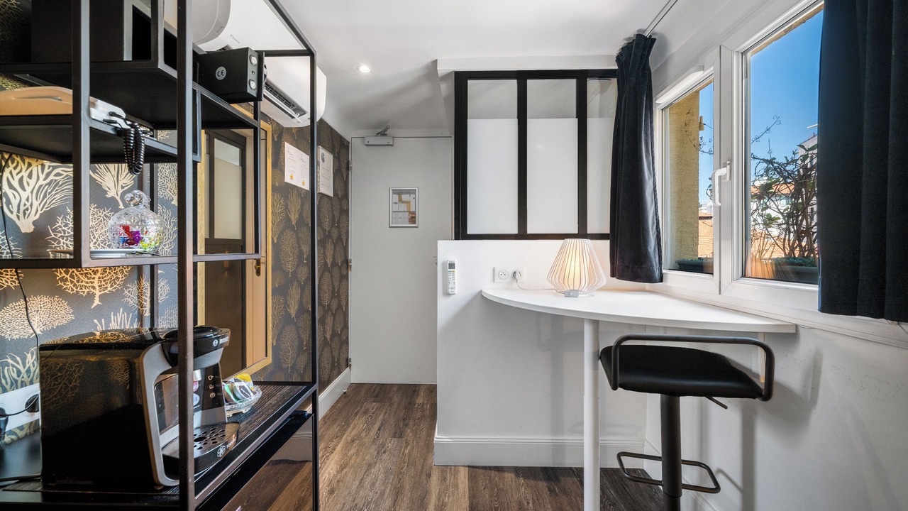 Photo of Bedroom in Nice City Centre