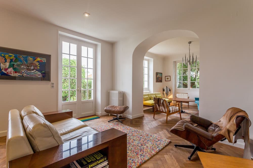 Photo of Livingroom in Biarritz
