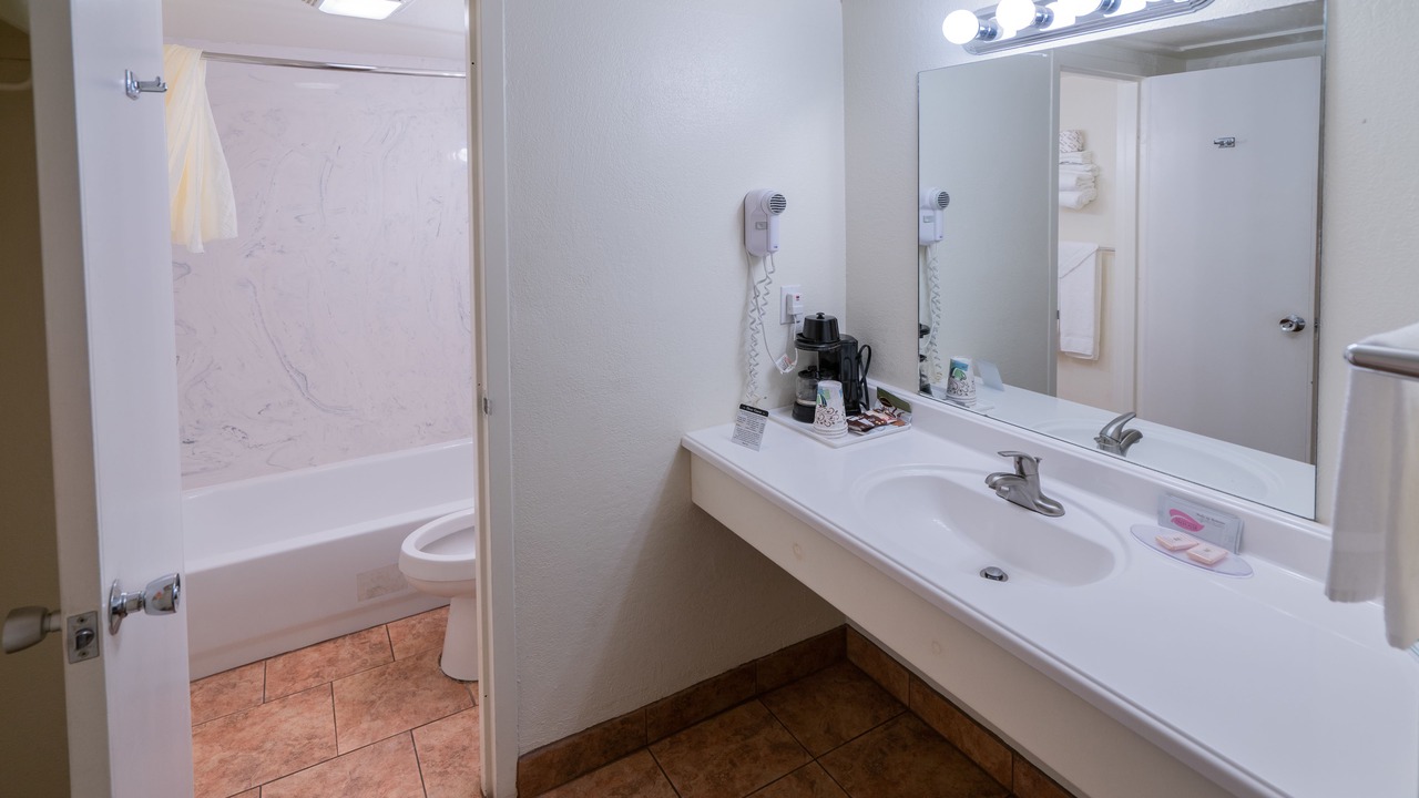 Photo of Bathroom in Whites City