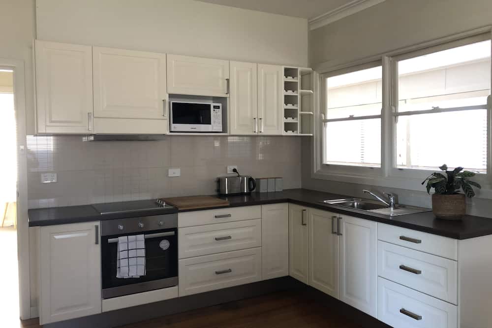 Photo of Kitchen in North Wonthaggi