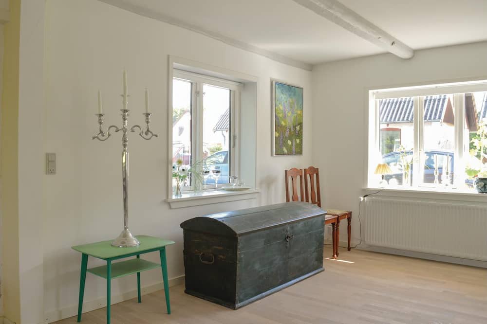 Photo of Bedroom in Asaa