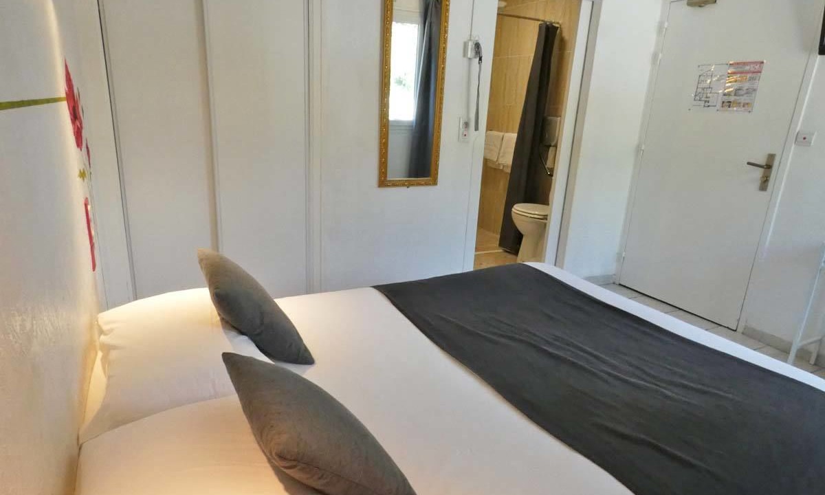 Photo of Bedroom in Clermont-l'Herault