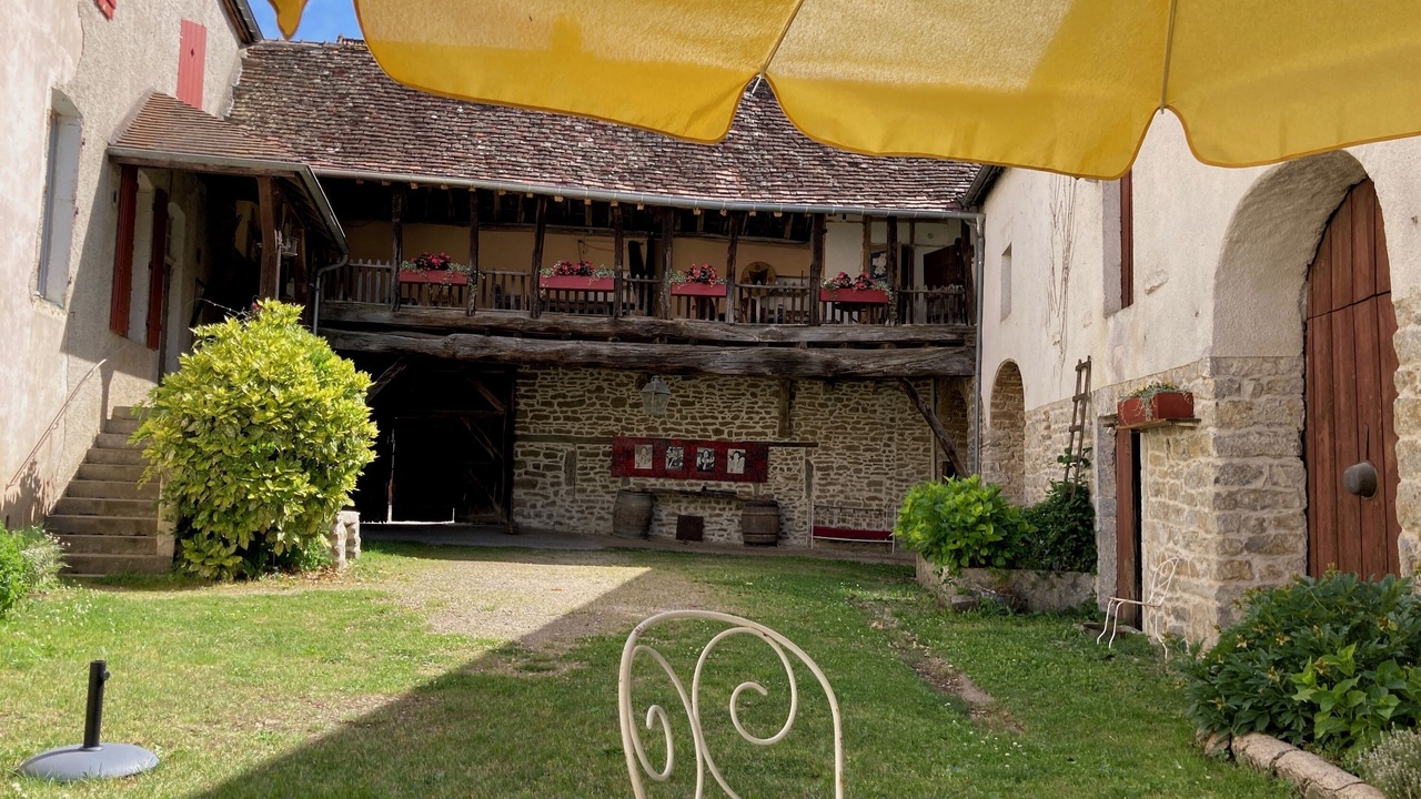 Photo of Outdoor in Nolay