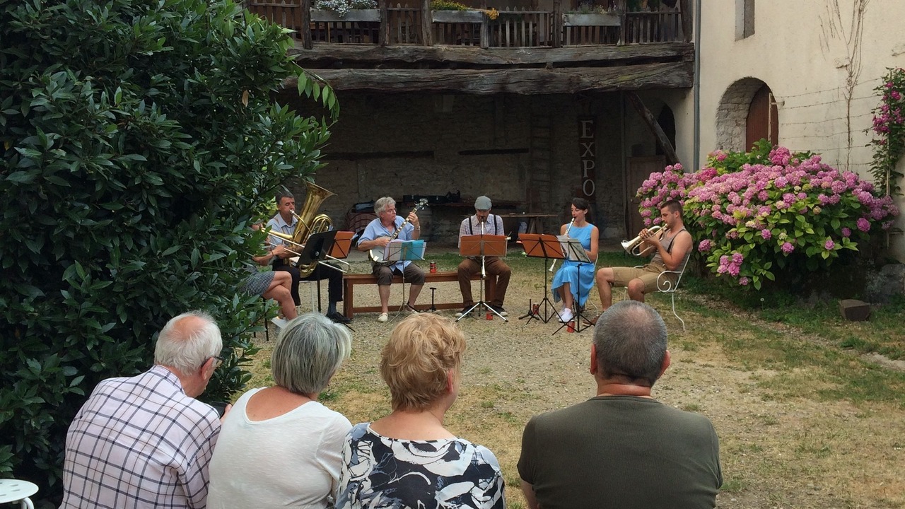 Photo of Outdoor in Nolay