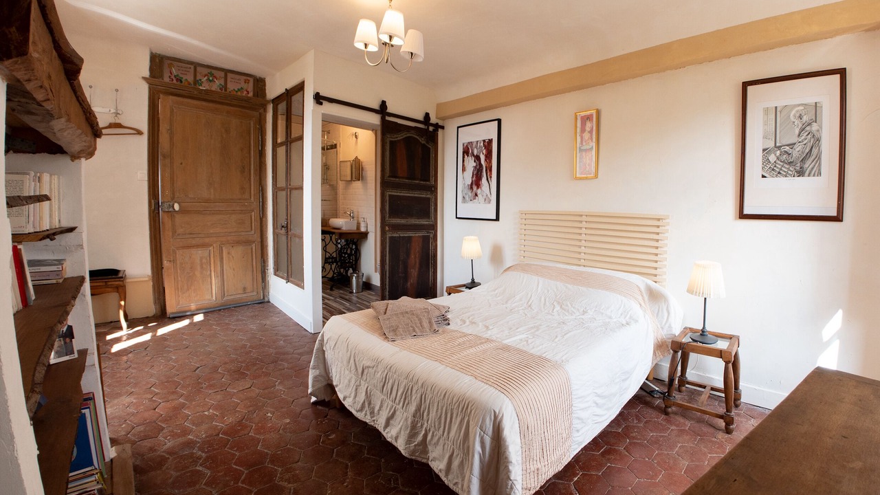 Photo of Bedroom in Nolay