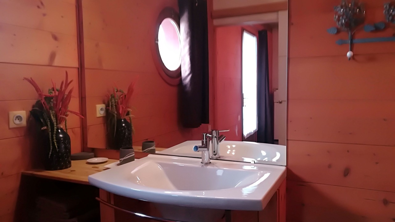 Photo of Bathroom in Arzens