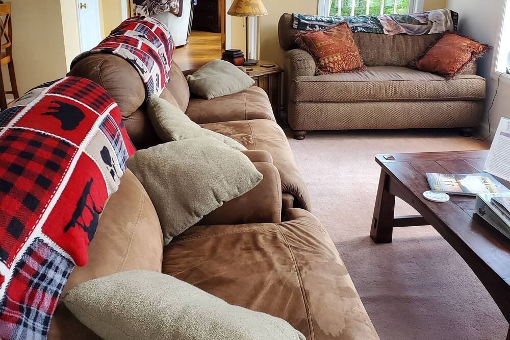 Photo of Livingroom in Edray