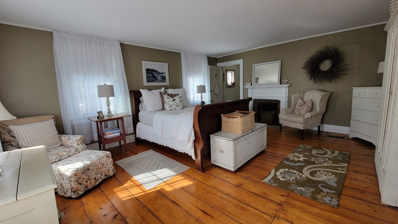 Photo of Bedroom in Shrewsbury