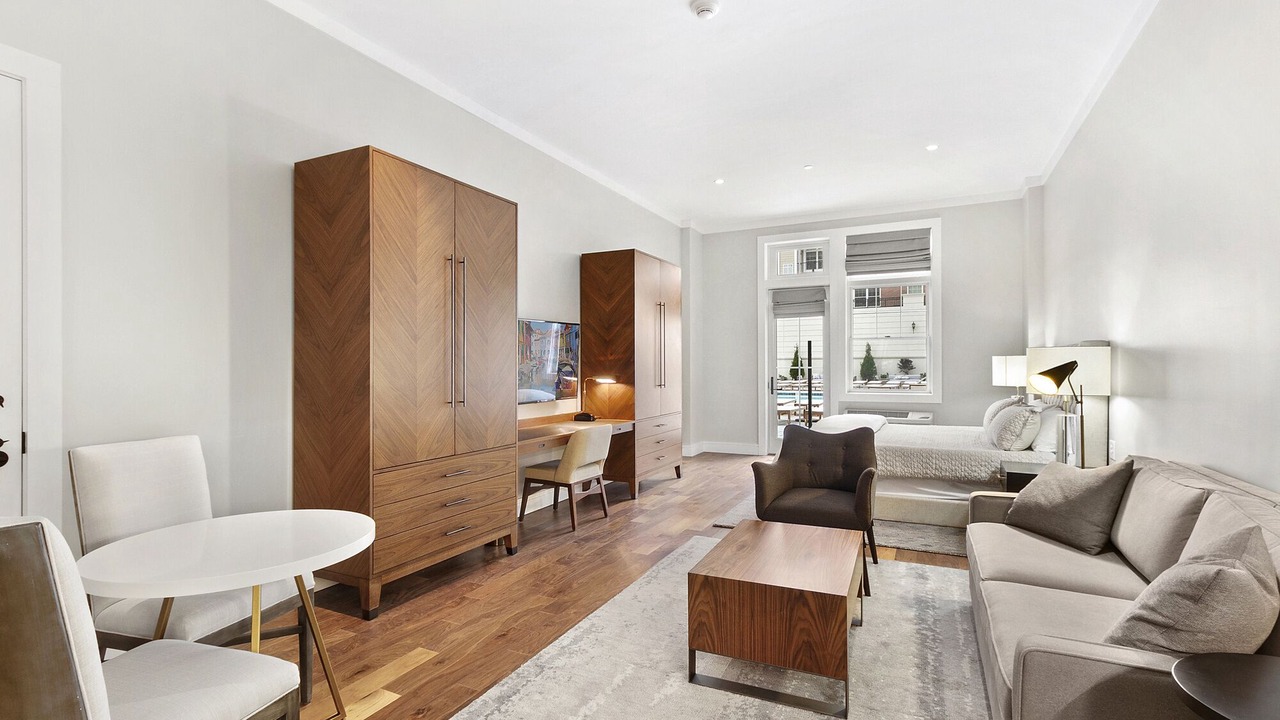 Photo of Others in East Garden City