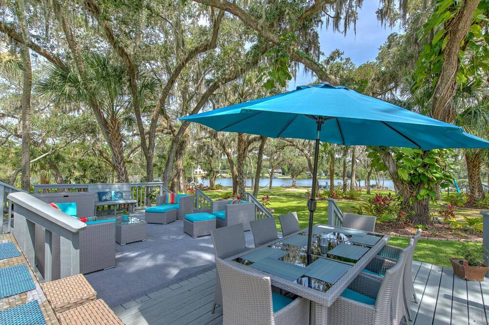 Photo of Patio Balcony in Riverview