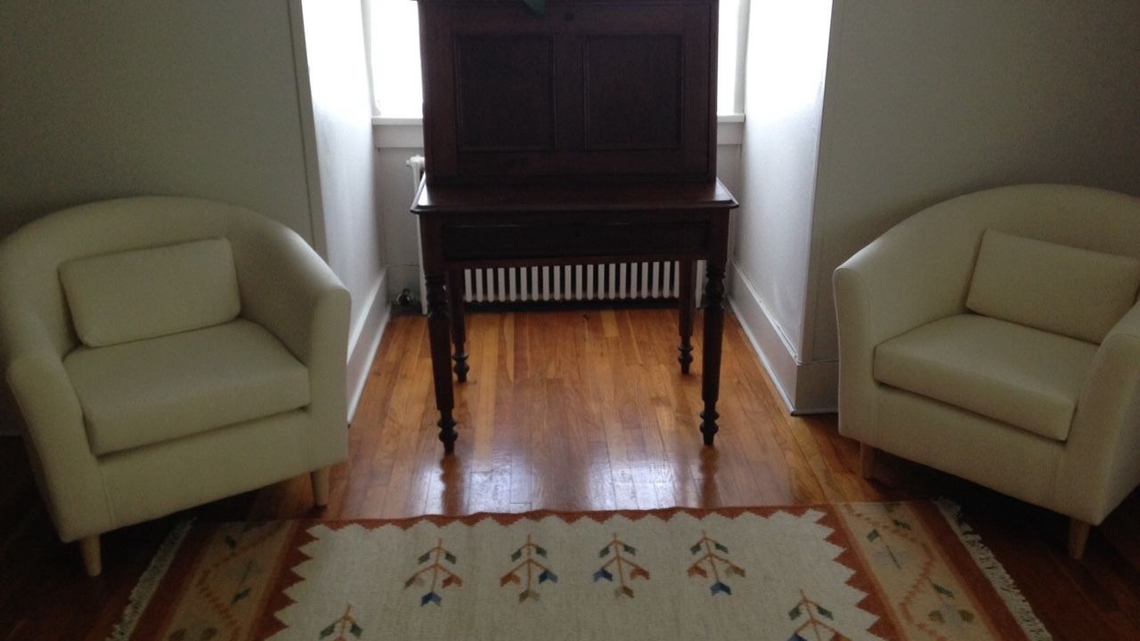 Photo of Bedroom in Lee
