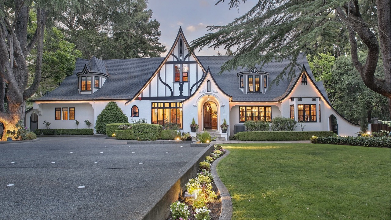 Photo of Buildings in Browns Valley