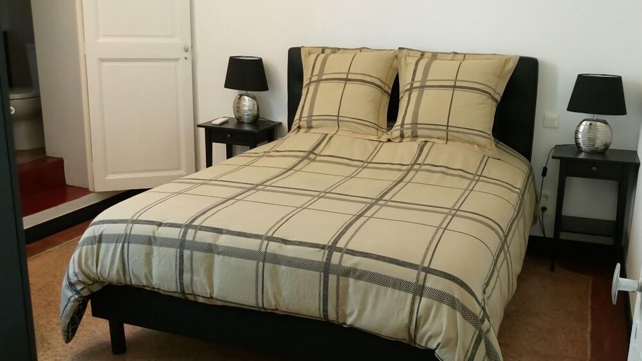 Photo of Bedroom in Gares