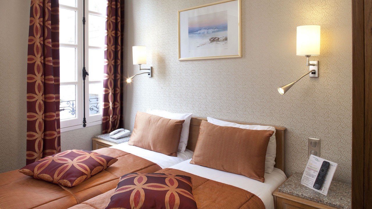 Photo of Bedroom in Le Mont-Saint-Michel