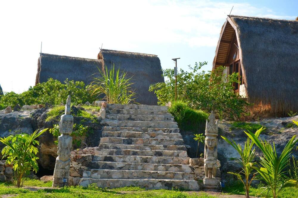 Photo of Outdoor in Tapil