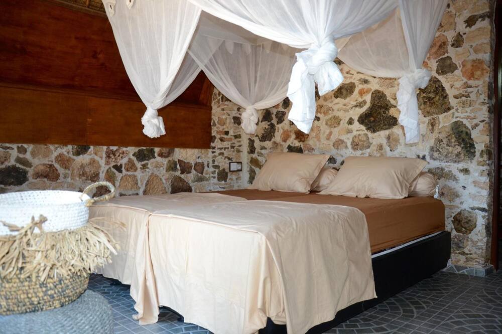 Photo of Bedroom in Tapil