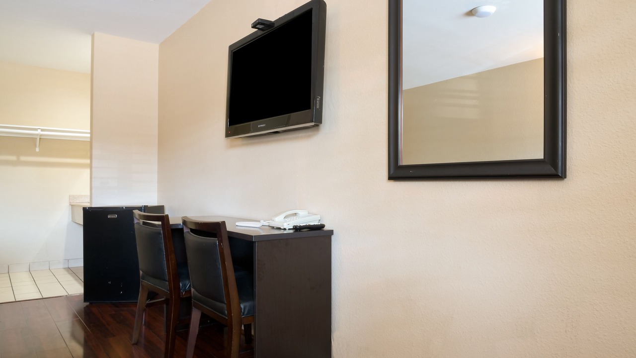 Photo of Bedroom in Walnut Valley