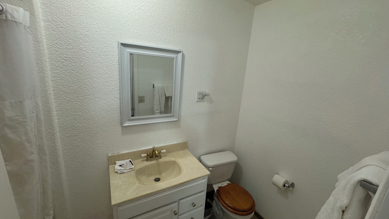 Photo of Bathroom in El Centro