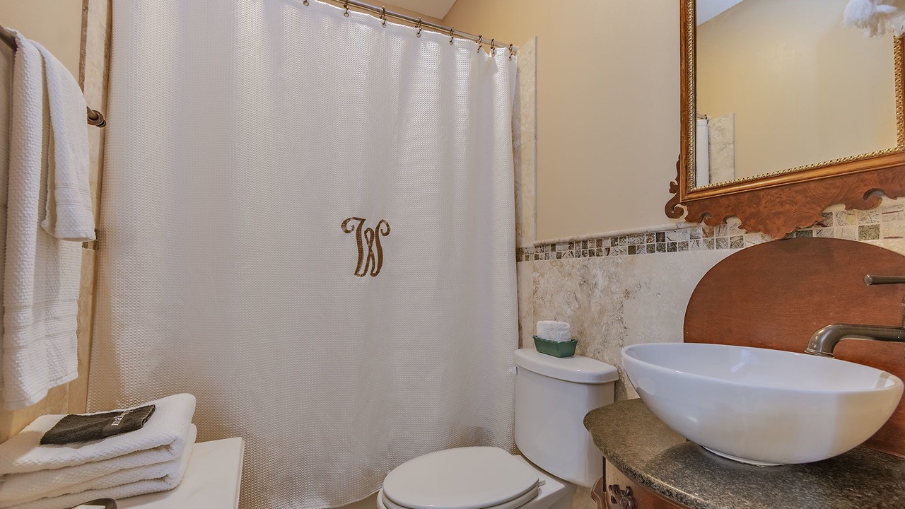 Photo of Bathroom in Natchez