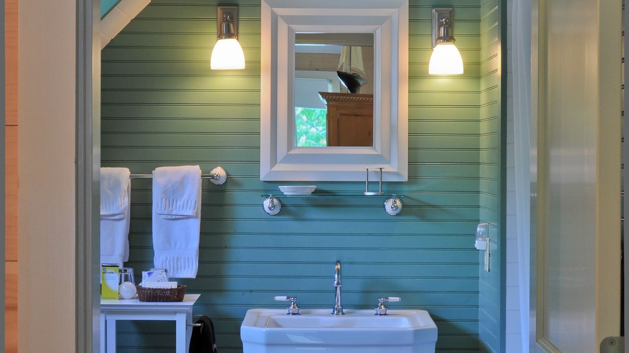 Photo of Bathroom in Five Islands