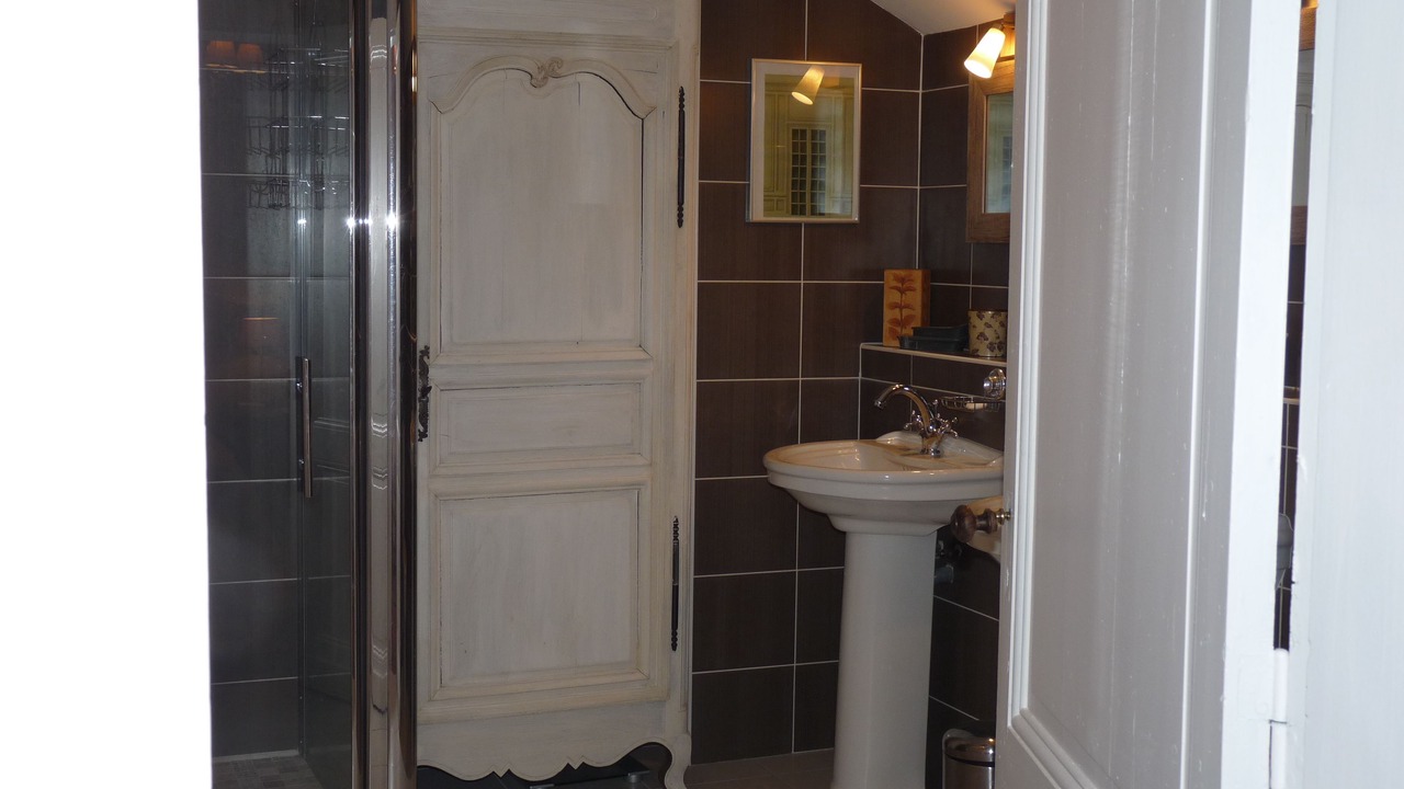 Photo of Bathroom in Pineuilh