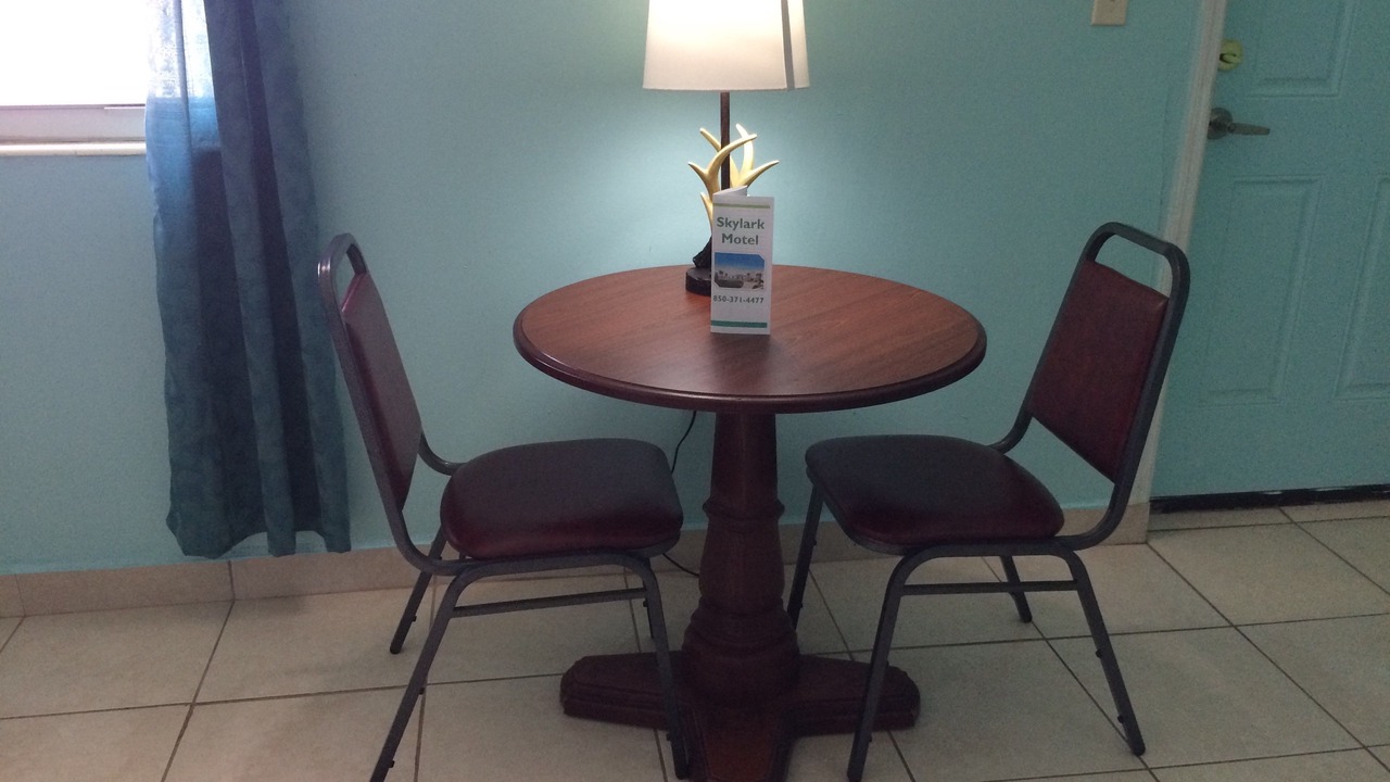 Photo of Livingroom in Perry