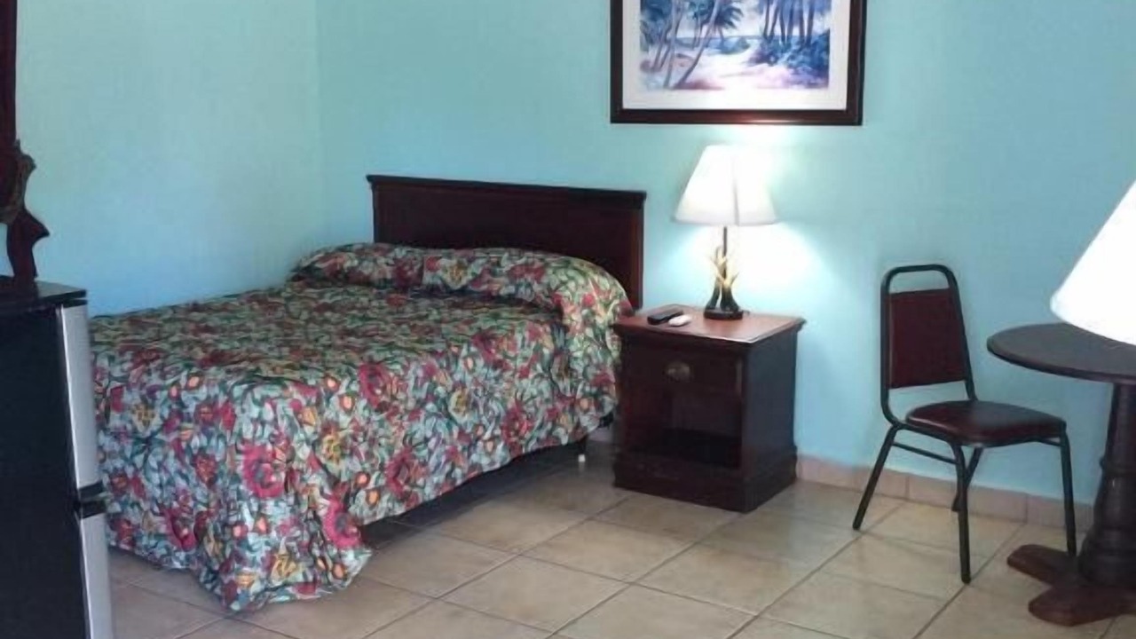 Photo of Others in Perry