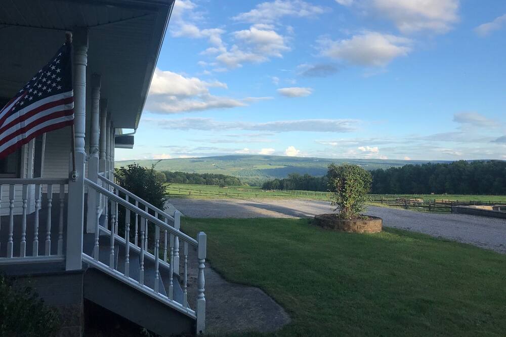 Photo of Patio Balcony in Portage