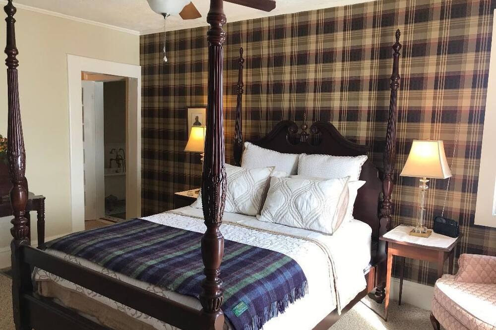 Photo of Bedroom in Portage
