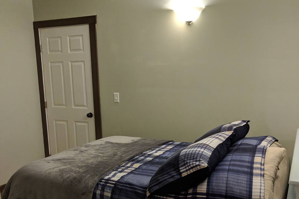 Photo of Bedroom in Ralston