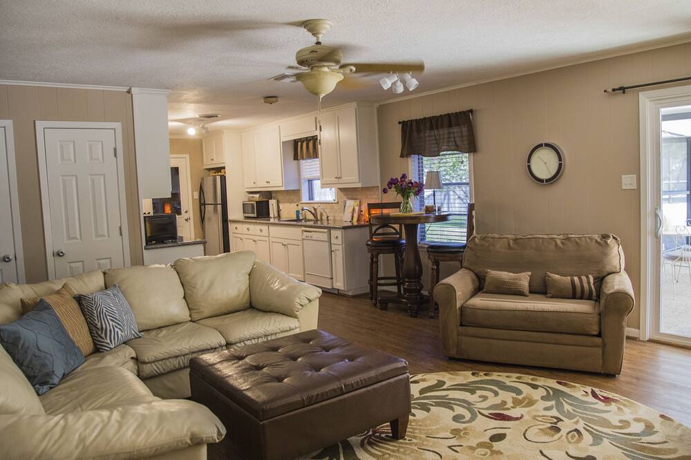 Photo of Bedroom in Redmond Terrace