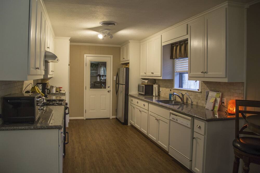 Photo of Kitchen in Redmond Terrace