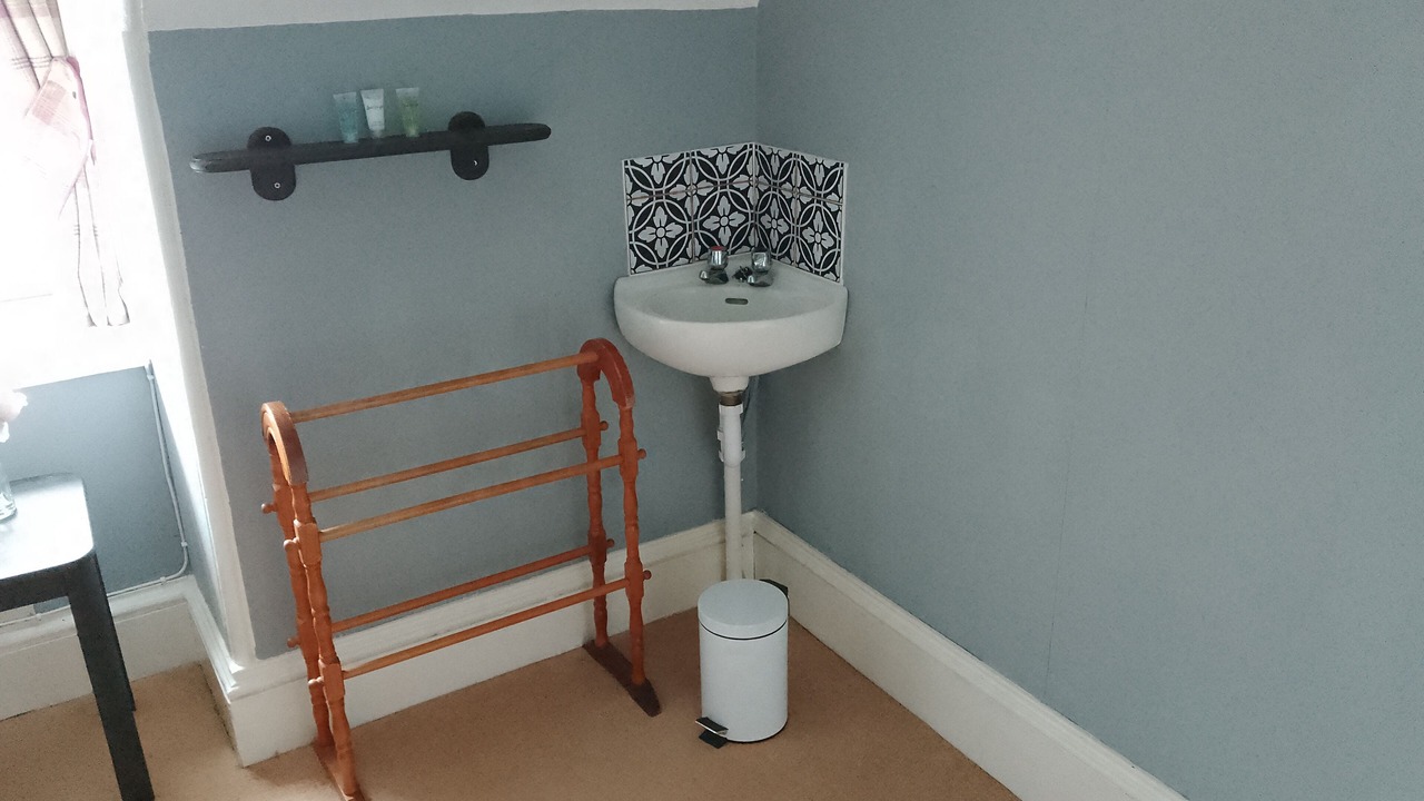 Photo of Bathroom in Hunspow