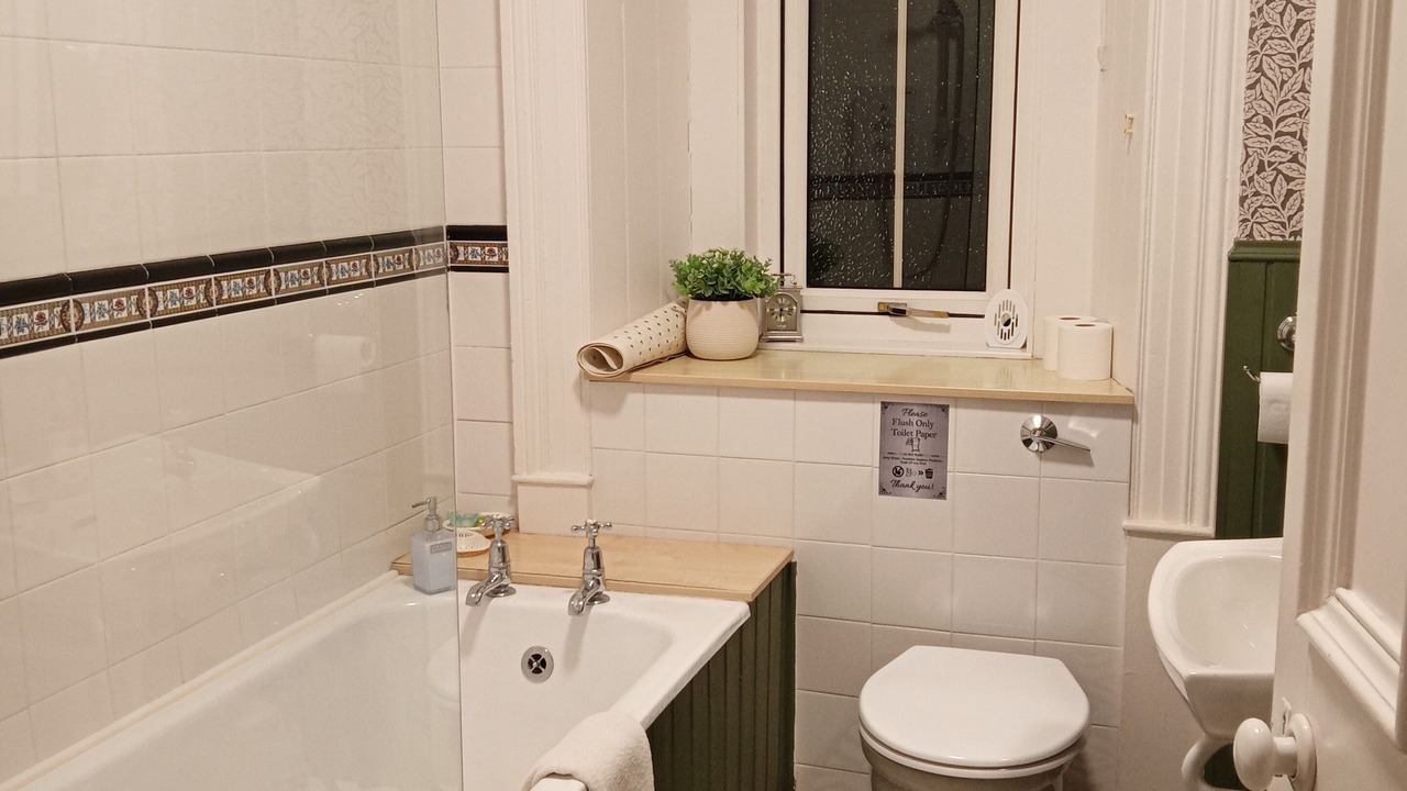 Photo of Others in Hunspow