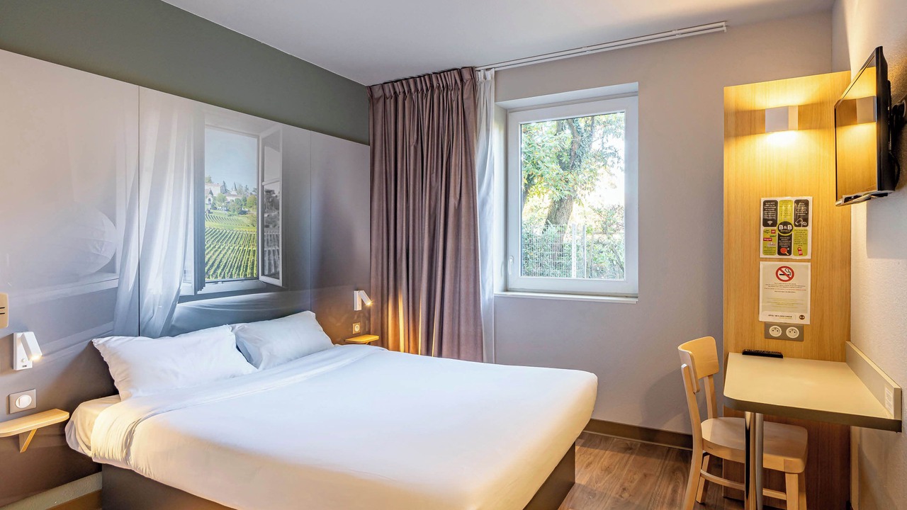 Photo of Bedroom in Langon