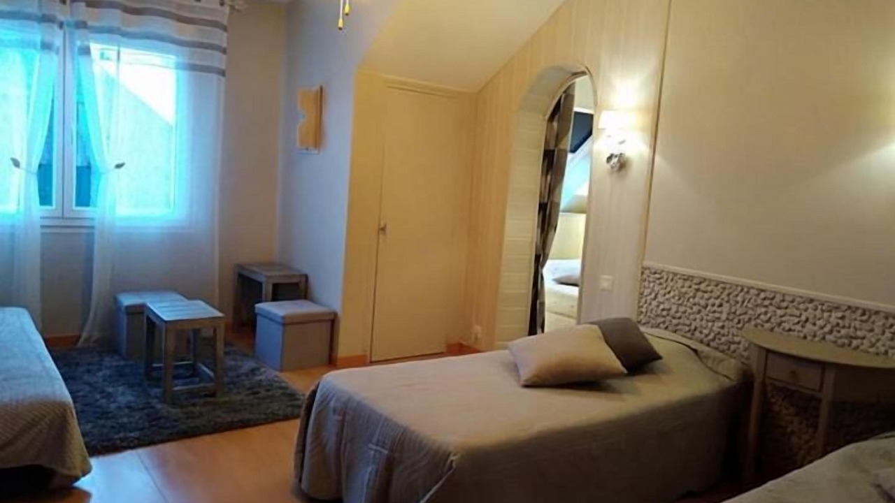 Photo of Others in Rohan