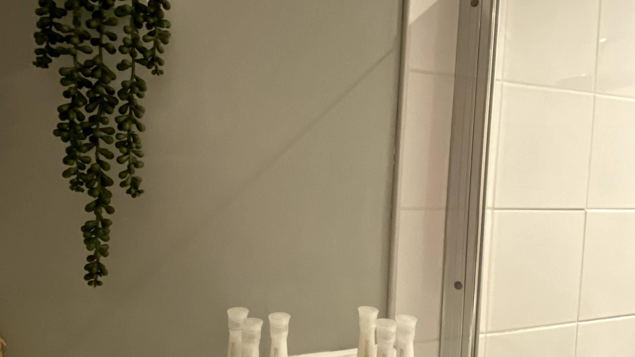 Photo of Bathroom in Luisant