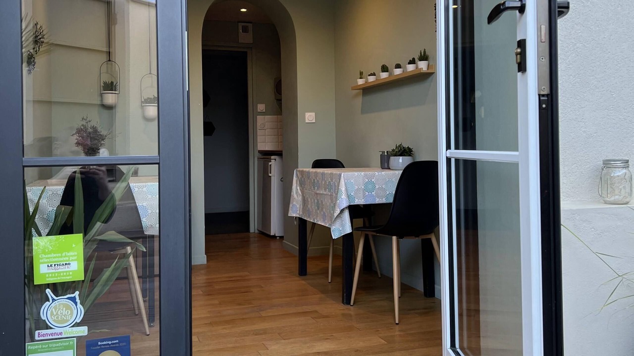 Photo of Others in Luisant