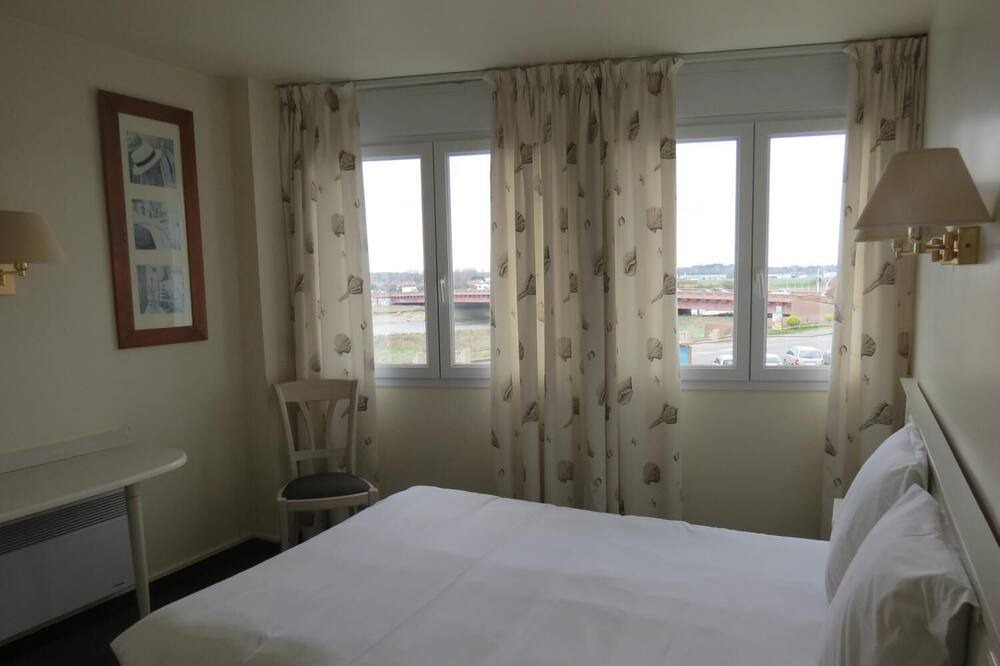 Photo of Bedroom in Etaples