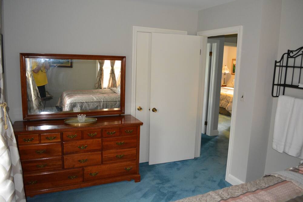 Photo of Bedroom in Mount Airy