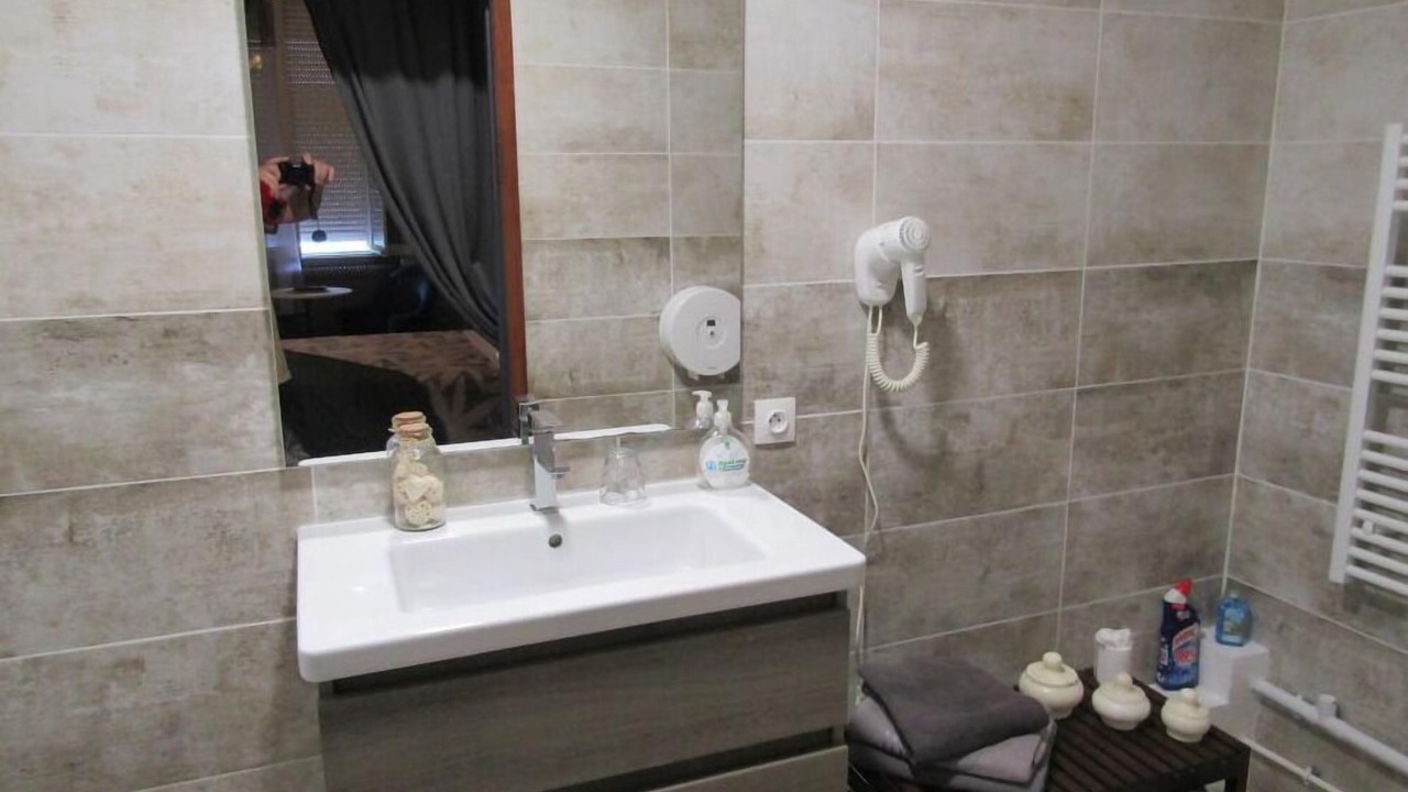 Photo of Bathroom in Beauvais