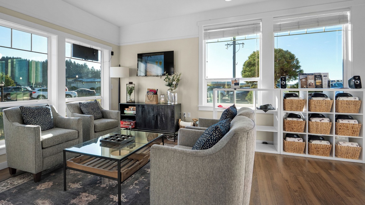 Photo of Others in Lincoln City