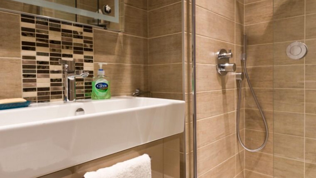 Photo of Bathroom in Northwood