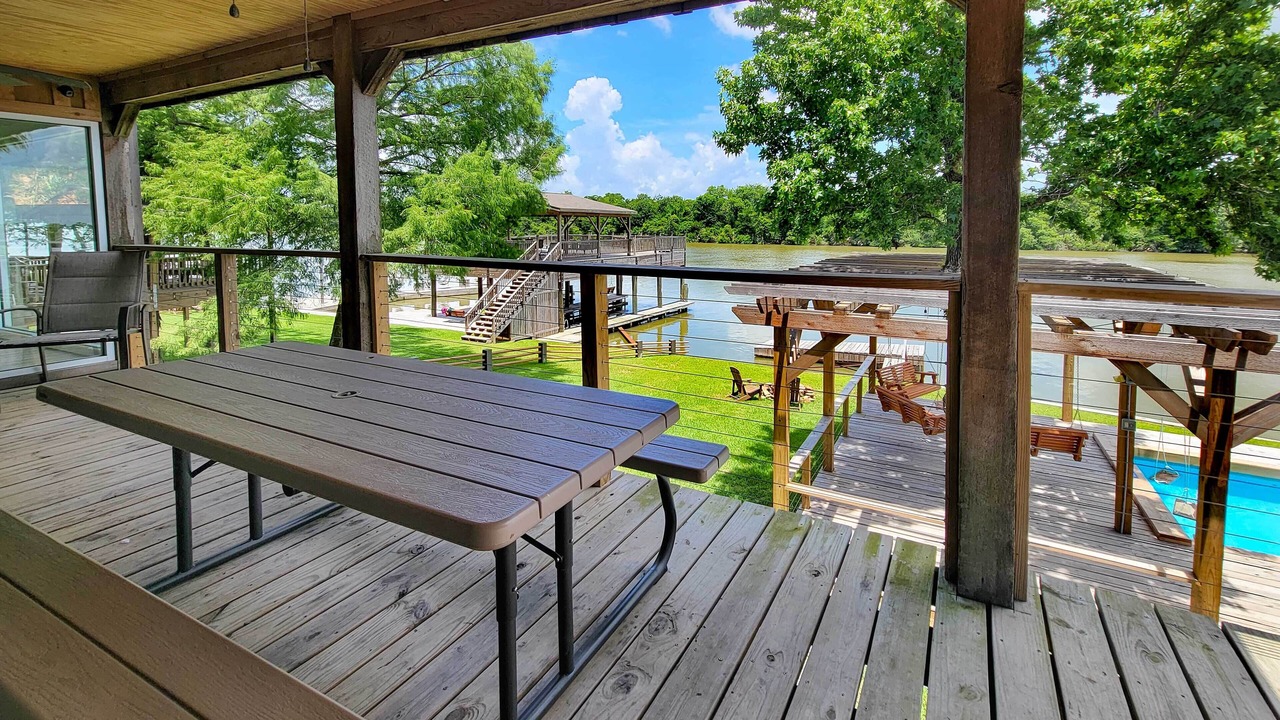 Photo of Outdoor in Barrett