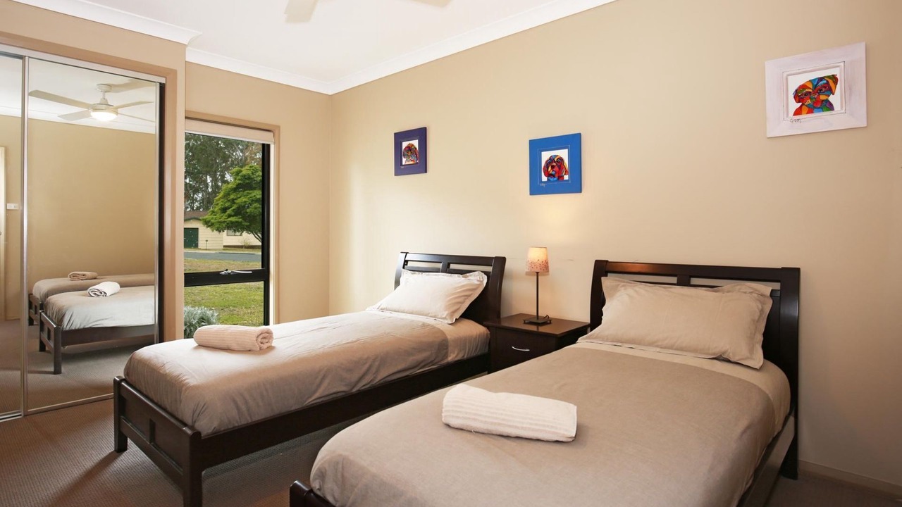 Photo of Bedroom in Basin View